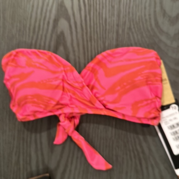 Vix Swim- New . MSRP$230.00 🌴🌴🌴 - Picture 7 of 13